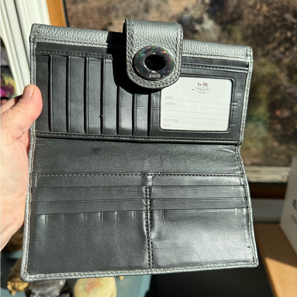 Coach Wallet - Picture 7 of 7